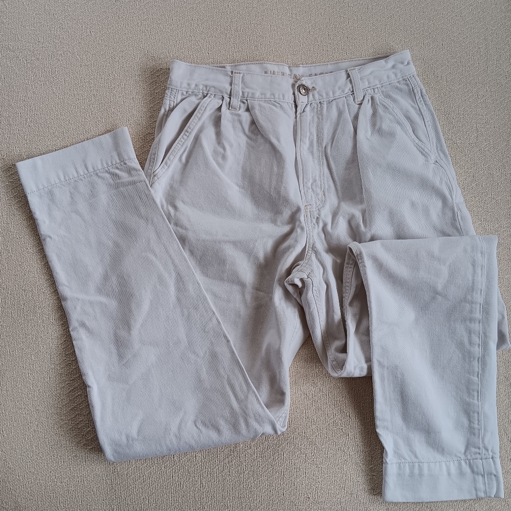 aeo ♡ mom jean 6 white american eagle 90s norm coastal light academic minimalist
